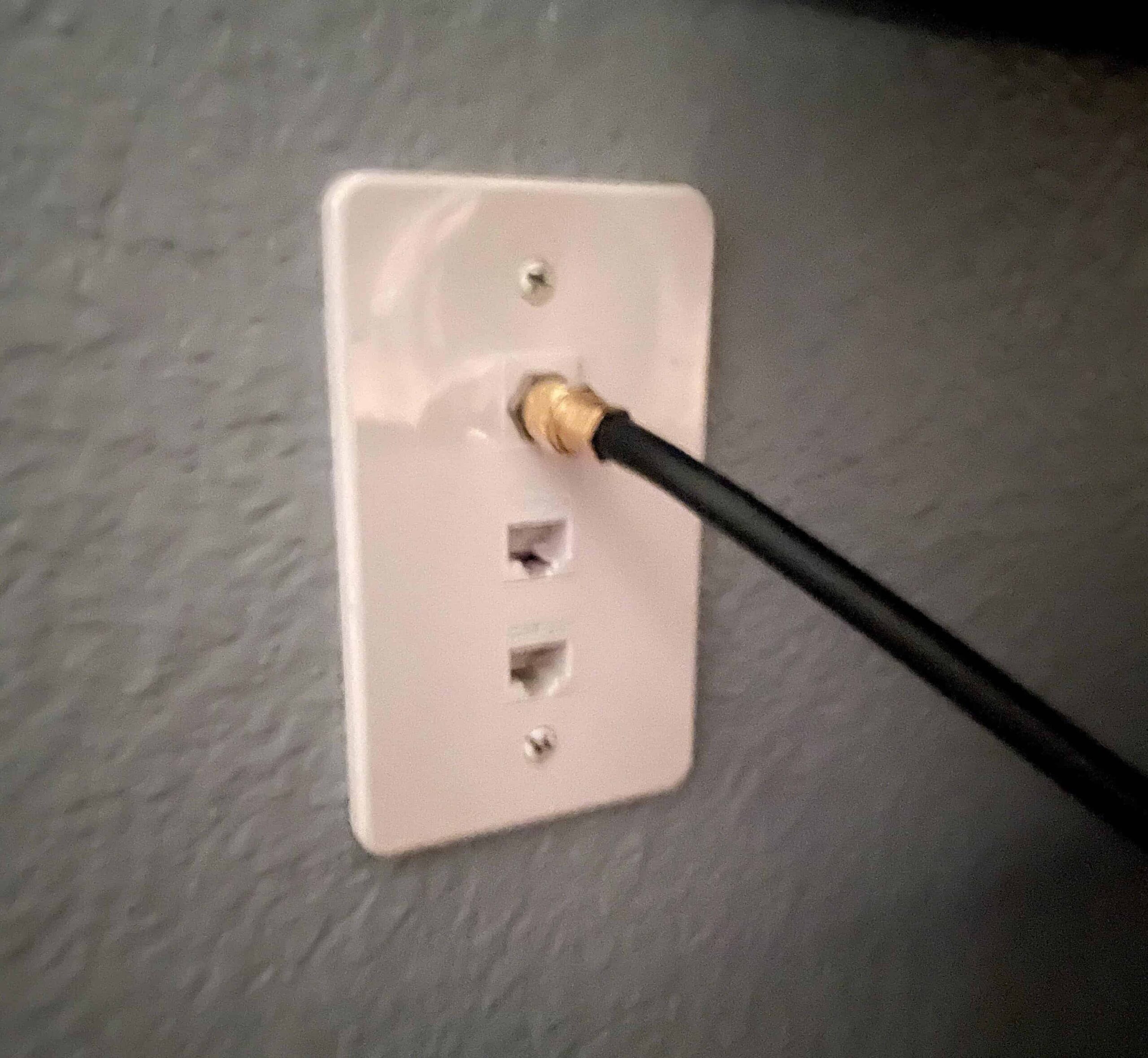 Coax wall outlet