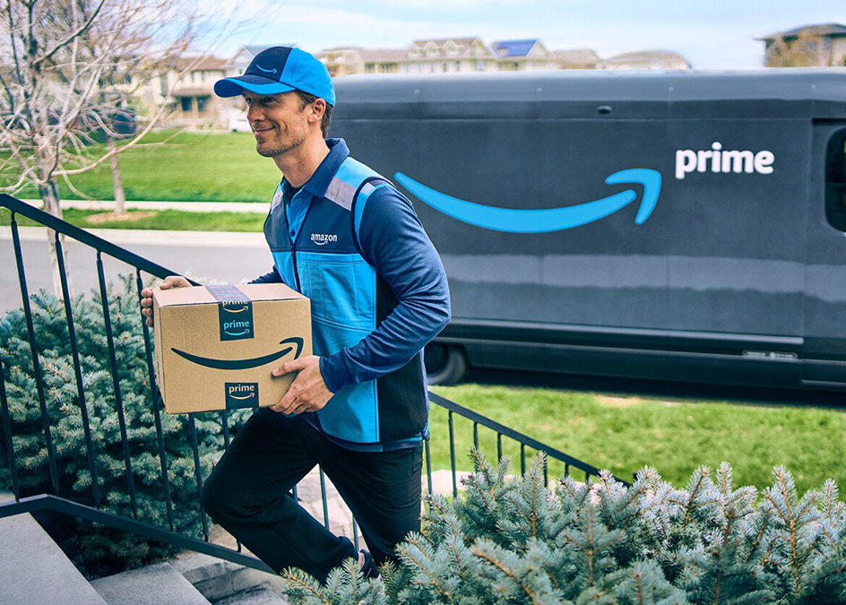 photo of an Amazon driver delivering a package
