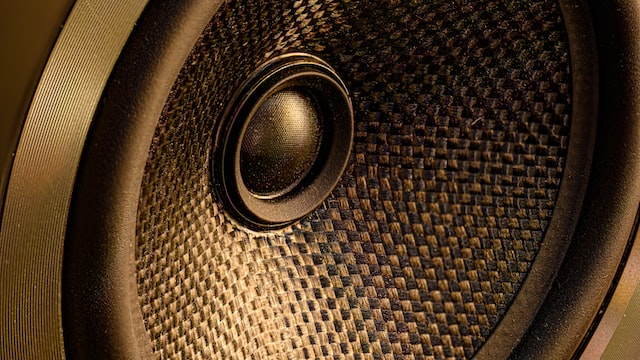 2 Way vs. 3 Way Speakers