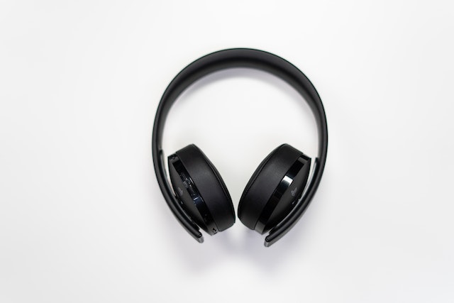 Headphones with Best Soundstage