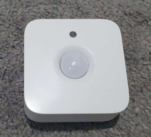 My Philips Hue motion sensor on carpet