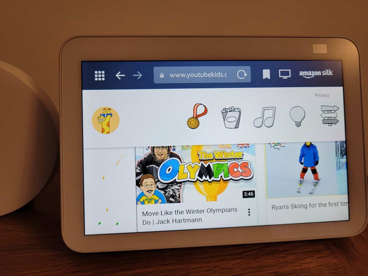 YouTubeKids.com bad layout in default Echo Show mode