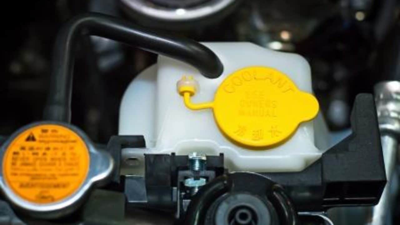 coolant tank in car