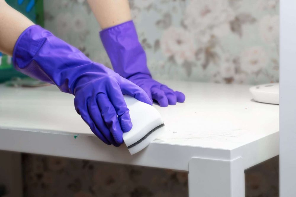 How to Remove Spray Paint From Wooden Furniture