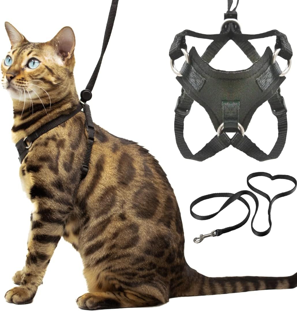 Houdini™ Escape Resistant Cat Harness and Leash