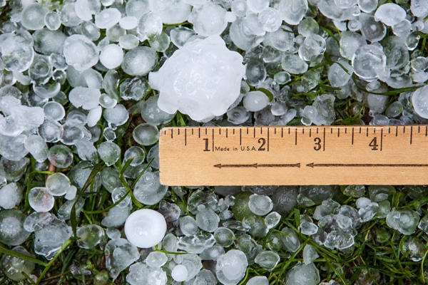 Measuring a hailstone