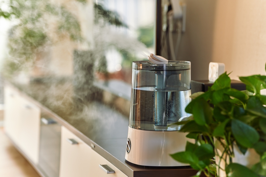 Ultrasonic cool mist humidifier